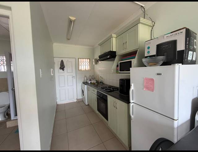 2 BEDROOM PROPERTY TO RENT IN GRAHAMSTOWN
